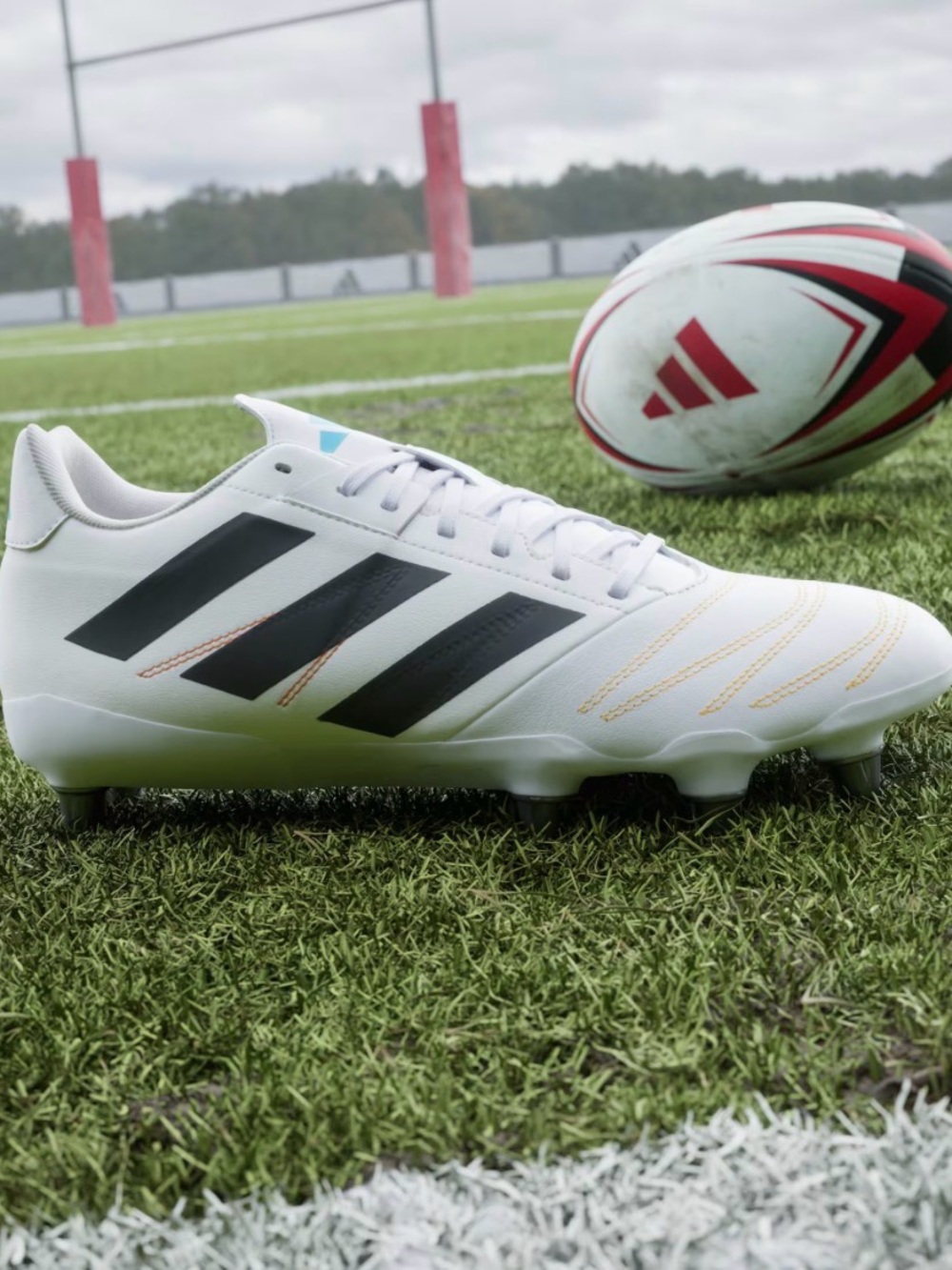 adidas Kakari Elite SG Rugby Boots Sz 10.5 |NWOB
White/Black/Lucid Aquamarine - Picture 7 of 12